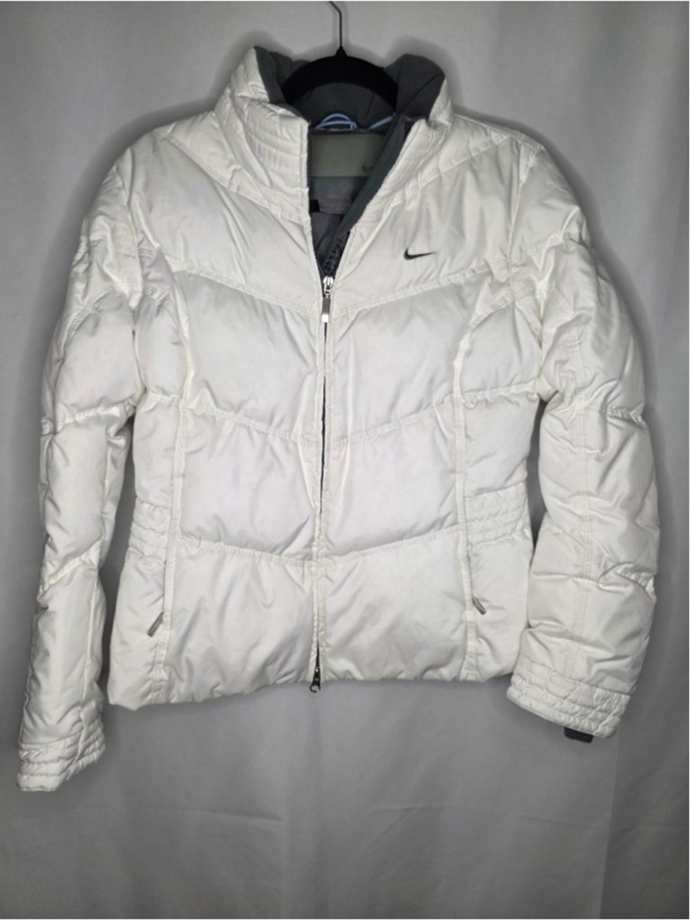 Nike White Puffer Jacket Gray Lining Size Small